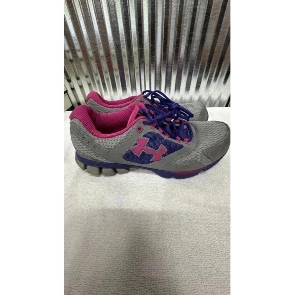 Under Armour Running Shoes Women’s Size 9